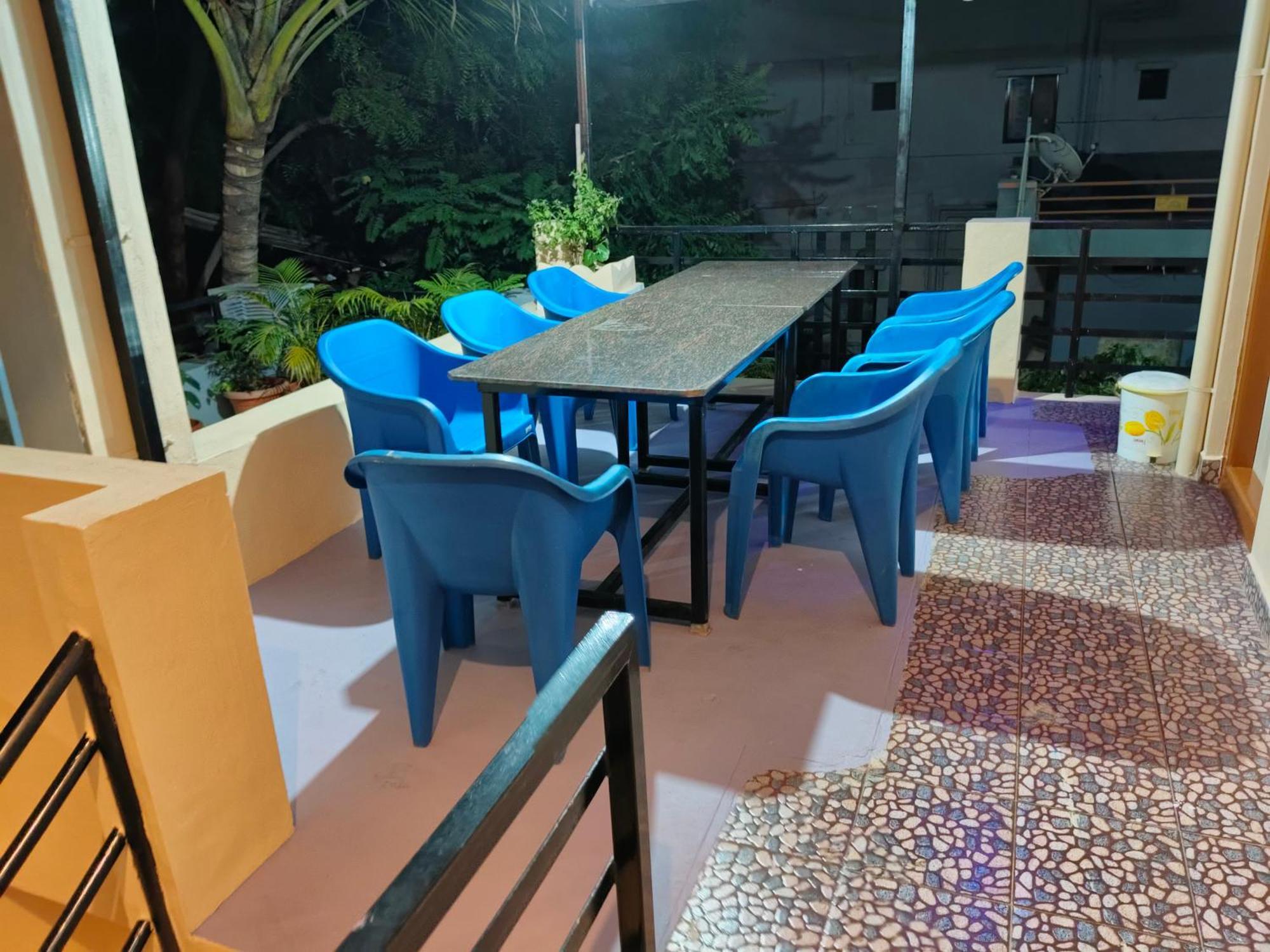 Vinayaka Homestay Хампи Экстерьер фото